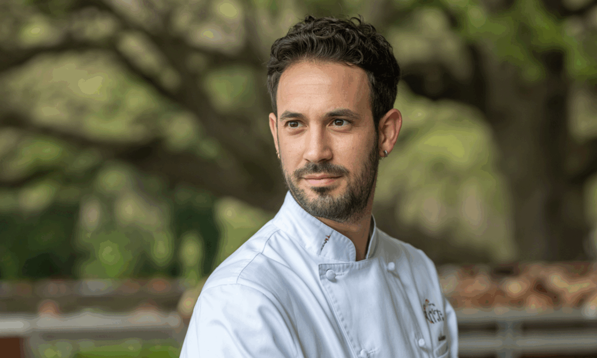 découvrez si mathieu guibert, chef étoilé en loire-atlantique, est candidat au titre prestigieux de cuisinier de l’année 2026 selon gault&millau, et plongez dans l'univers de la haute gastronomie.